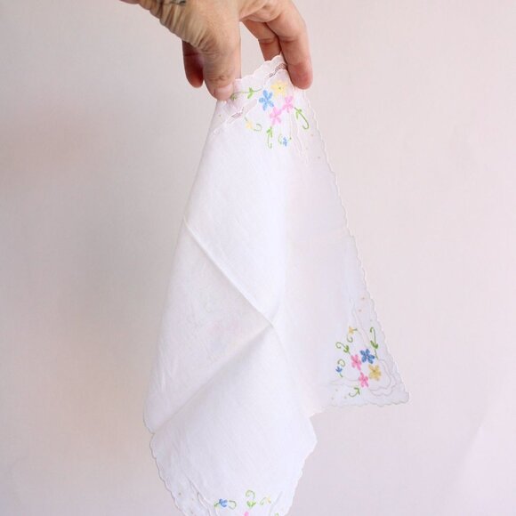 Vintage Handkerchief, Pink Blue and Yellow Flower Embroidery on White Cotton - Picture 9 of 10